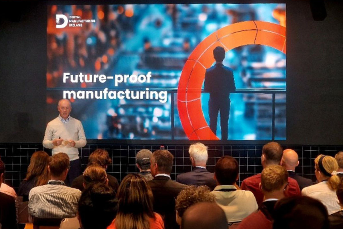 Domhnall Carroll and Sara Cuddy at AI Summit in Germany